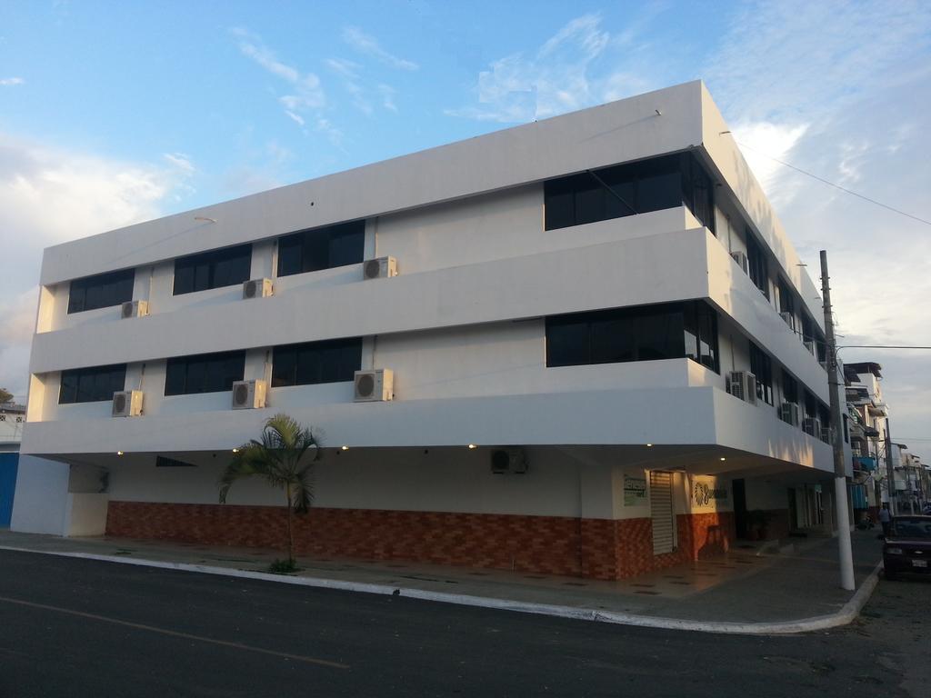 Buenavista Place Hotel 바이아 데 카라케스 외부 사진